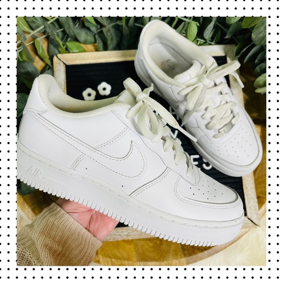 Nike Other - Nike - Air Force 1 LE (GS) Unisex Sneakers 5Y